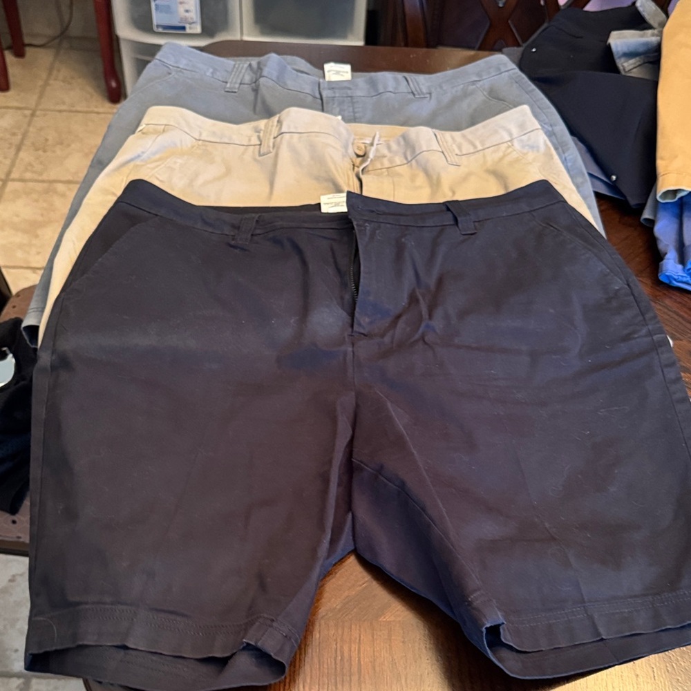 Magellen. Size 16